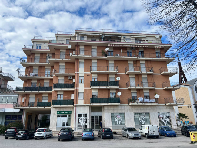 Appartamento in vendita a Monsampolo del Tronto