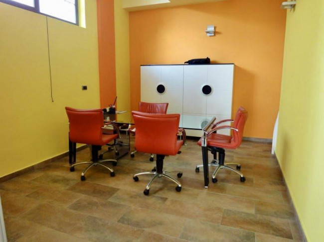 Locale commerciale in vendita a San Benedetto del Tronto