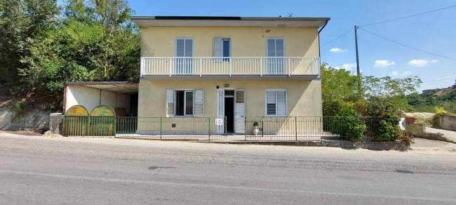 appartamento indipendente in vendita a Ariano Irpino