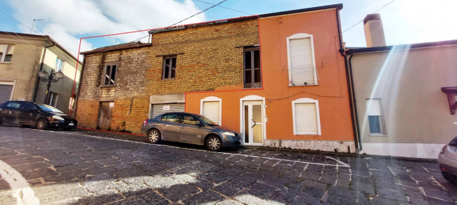 Casa semi-indipendente in vendita a Ariano Irpino (AV)