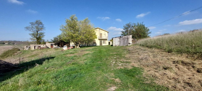 Azienda agrituristica in vendita a Ariano Irpino (AV)