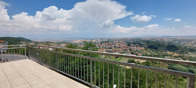 Appartamento su due livelli in vendita a Ariano Irpino