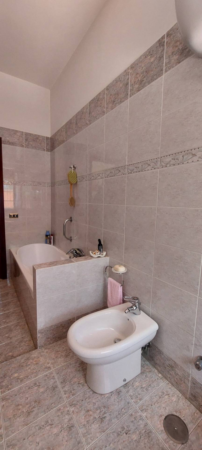 appartamento con terrazzo in vendita a Ariano Irpino