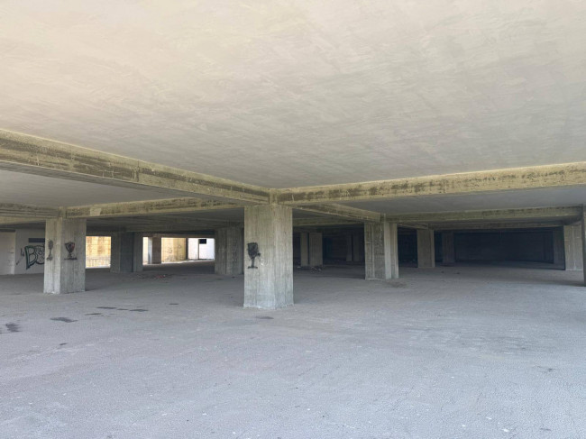 Box o garage in vendita a Ariano Irpino