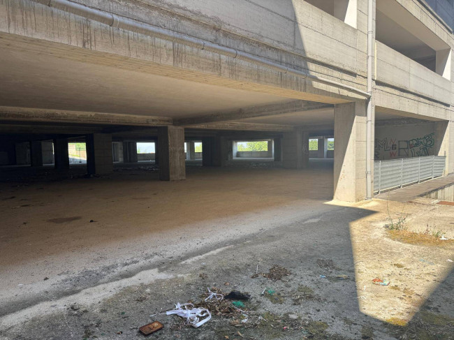Box o garage in vendita a Ariano Irpino