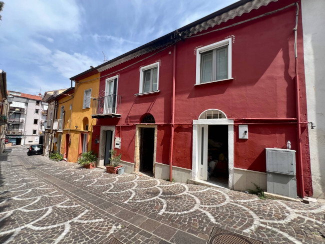 Soluzione Semindipendente in vendita a Ariano Irpino