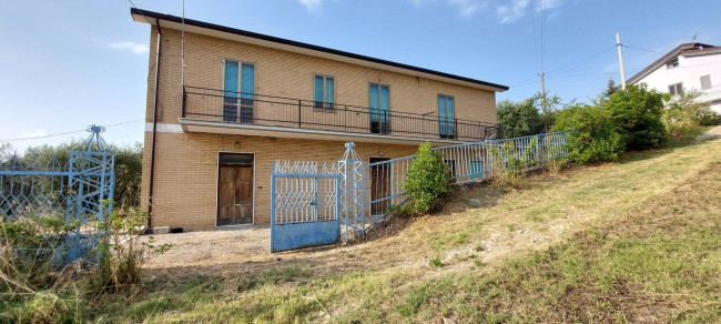appartamento indipendente in vendita a Ariano Irpino