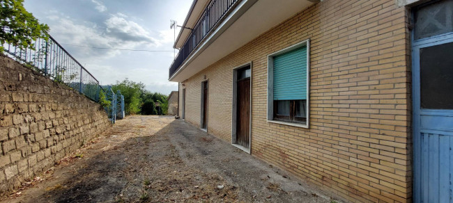 appartamento indipendente in vendita a Ariano Irpino