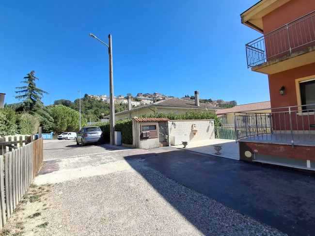 appartamento con terrazzo in vendita a Ariano Irpino