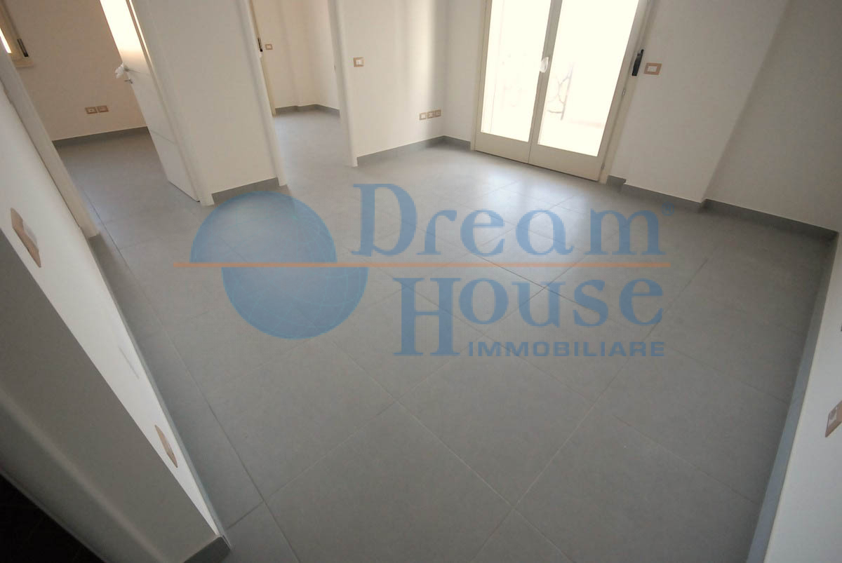 Appartamento ALBA ADRIATICA vendita  Zona Nord  Dream House Immobiliare Srl