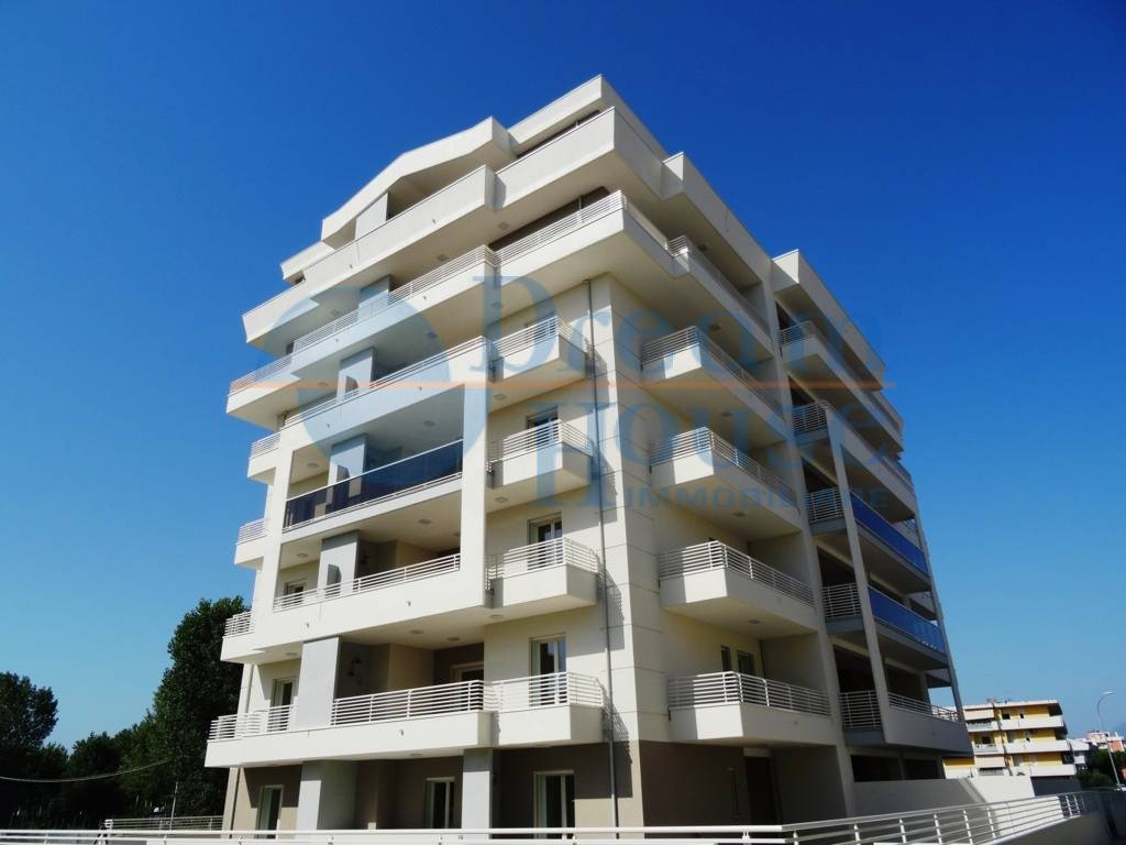  alba-adriatica vendita quart: villa fiore/pinete dream-house-immobiliare-srl