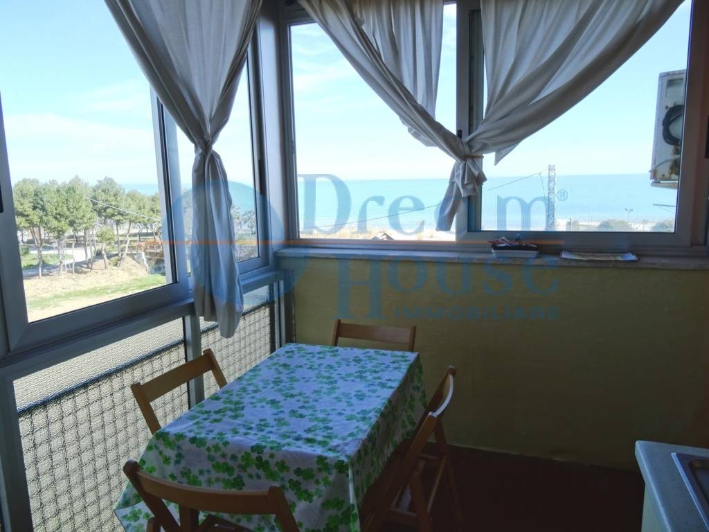 Appartamento ALBA ADRIATICA vendita  Zona Nord  Dream House Immobiliare Srl