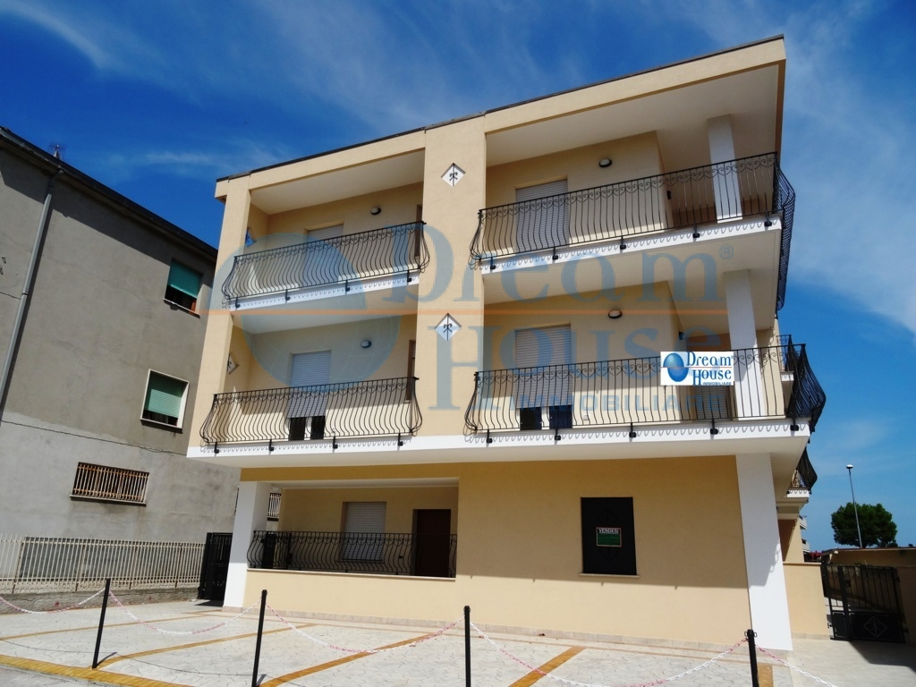  alba adriatica vendita quart: zona nord dream house immobiliare srl