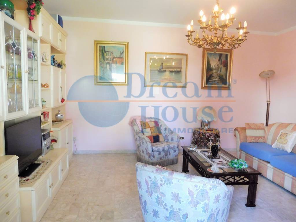 Villa Unifamiliare - Indipendente MARTINSICURO vendita    Dream House Immobiliare Srl