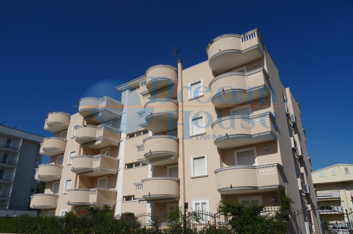  alba adriatica vendita quart: tra via mazzini e via trieste dream house immobiliare srl