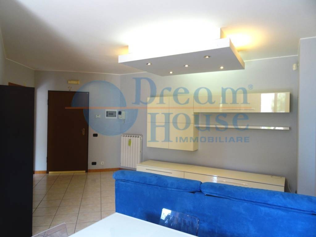 Appartamento ALBA ADRIATICA vendita  Tra Via Mazzini e Via Trieste  Dream House Immobiliare Srl