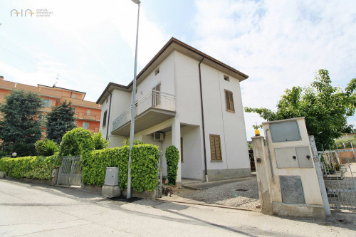 Casa indipendente in vendita a Alba Adriatica (TE)