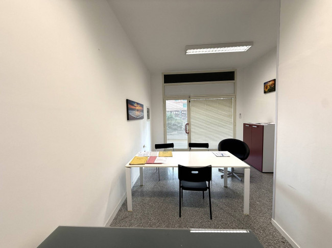 Locale Commerciale in vendita a Martinsicuro