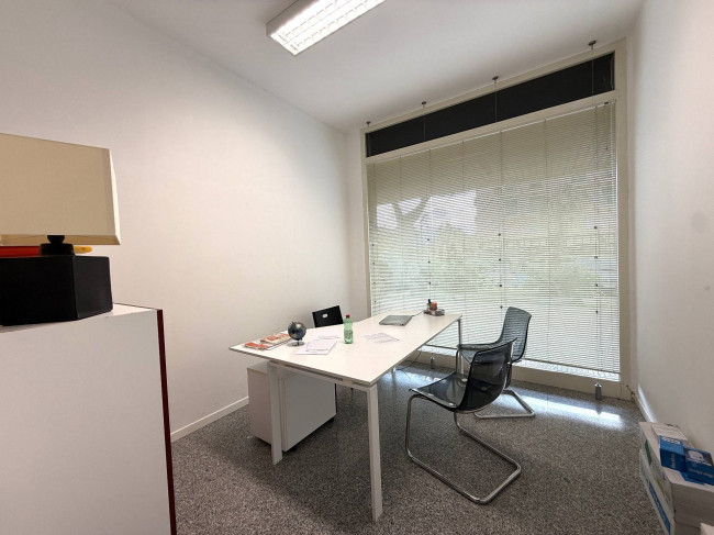 Locale Commerciale in vendita a Martinsicuro