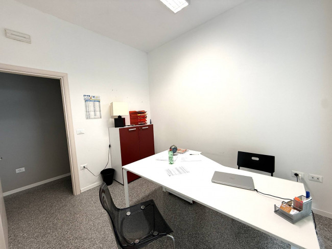 Locale Commerciale in vendita a Martinsicuro