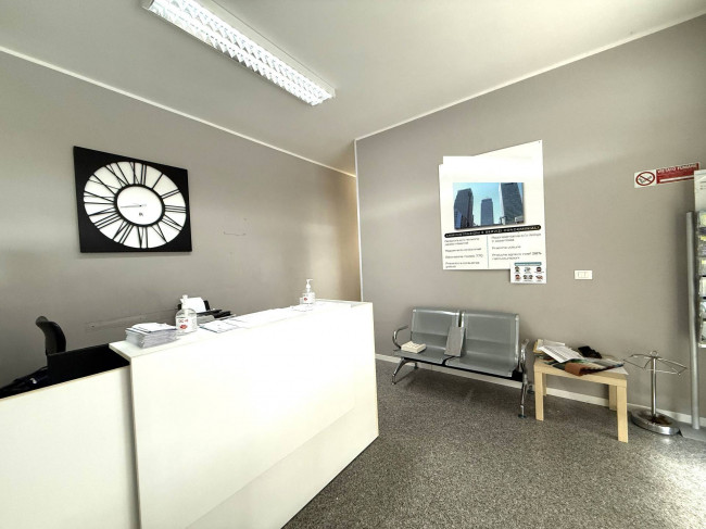 Locale Commerciale in vendita a Martinsicuro