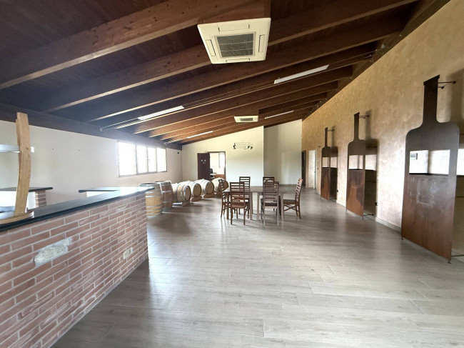 Opificio in vendita a Corropoli