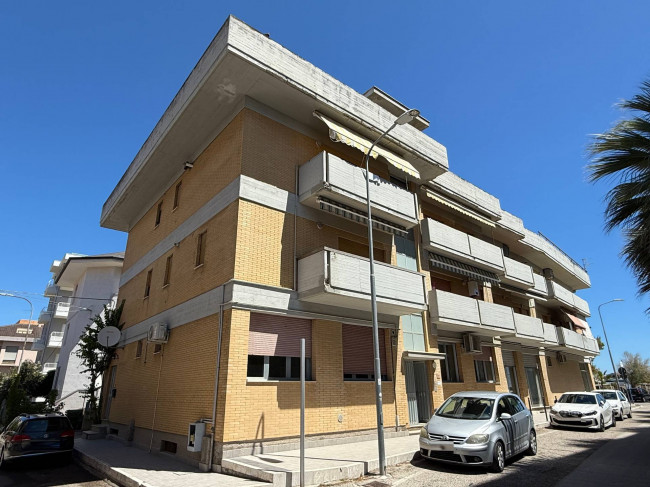 Appartamento piano terra in vendita a Alba Adriatica