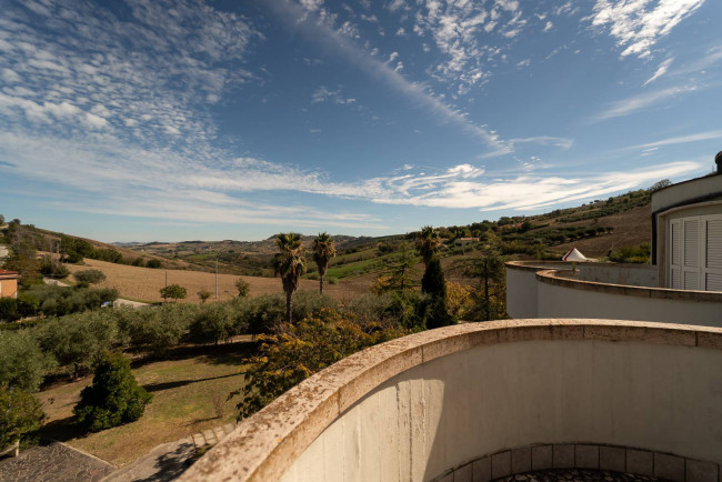 Casa singola/ Villa in vendita a Campli