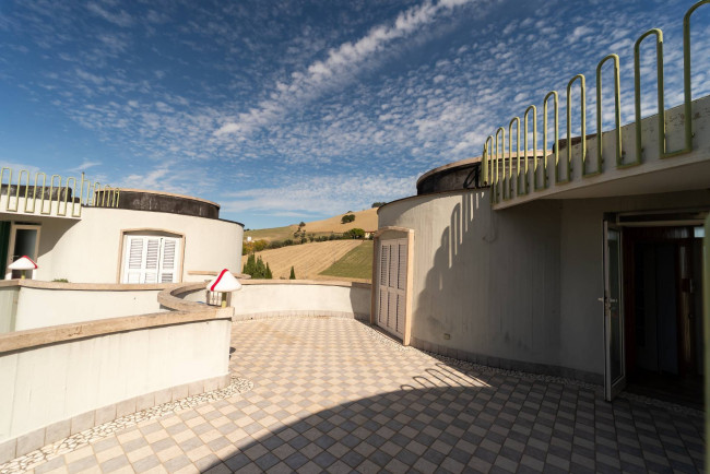 Casa singola/ Villa in vendita a Campli