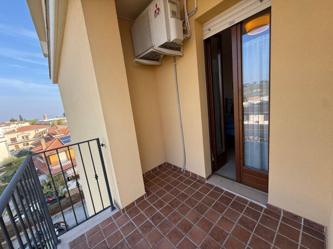 Appartamento in vendita a Nereto