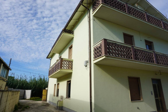 Casa singola/ Villa in vendita a Martinsicuro