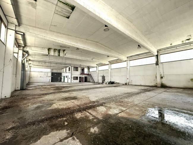 Opificio in vendita a Dogliola