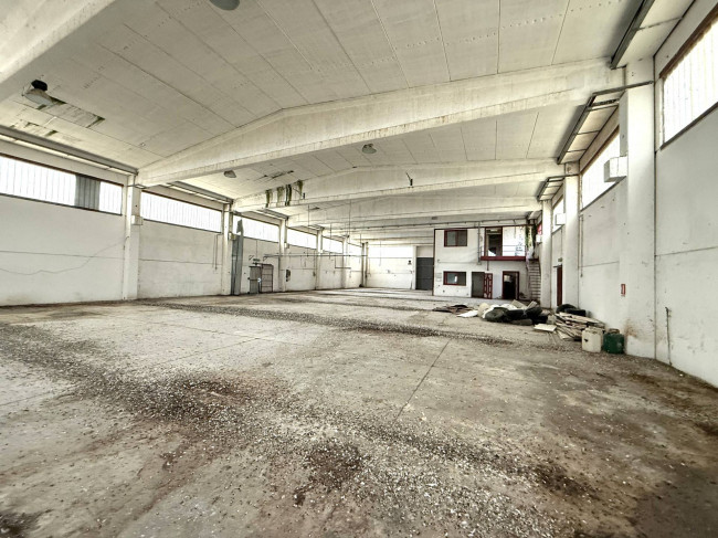 Opificio in vendita a Dogliola