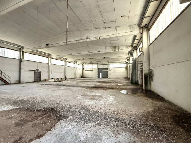 Opificio in vendita a Dogliola