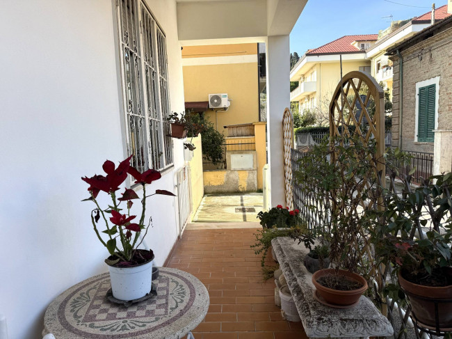Appartamento piano terra in vendita a Giulianova