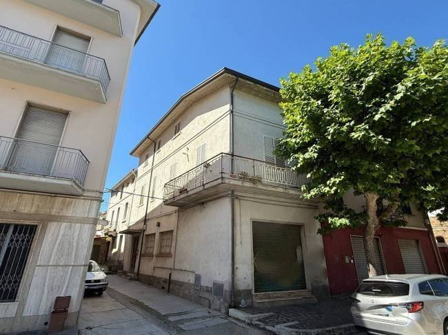 Casa singola/ Villa in vendita a Alba Adriatica