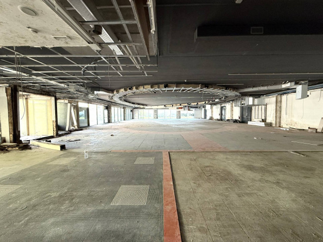 Locale Commerciale in vendita a Martinsicuro