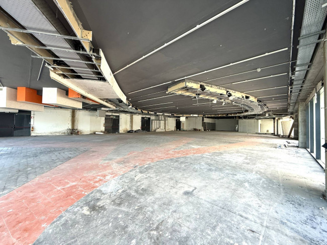 Locale Commerciale in vendita a Martinsicuro