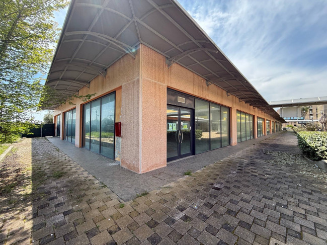 Locale Commerciale in vendita a Martinsicuro