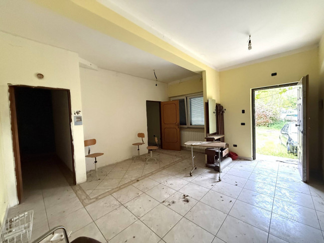 Opificio in vendita a Teramo