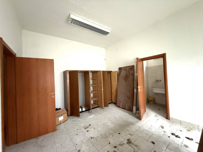 Opificio in vendita a Teramo