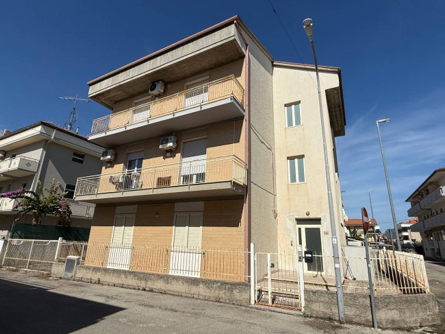 Appartamento in vendita a Alba Adriatica