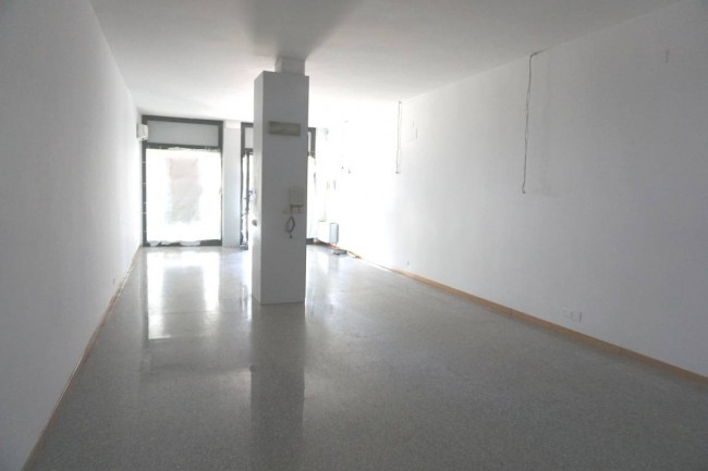 Attività commerciale in vendita a Martinsicuro