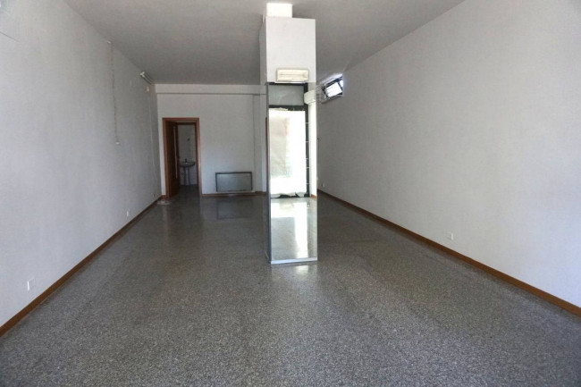 Attività commerciale in vendita a Martinsicuro