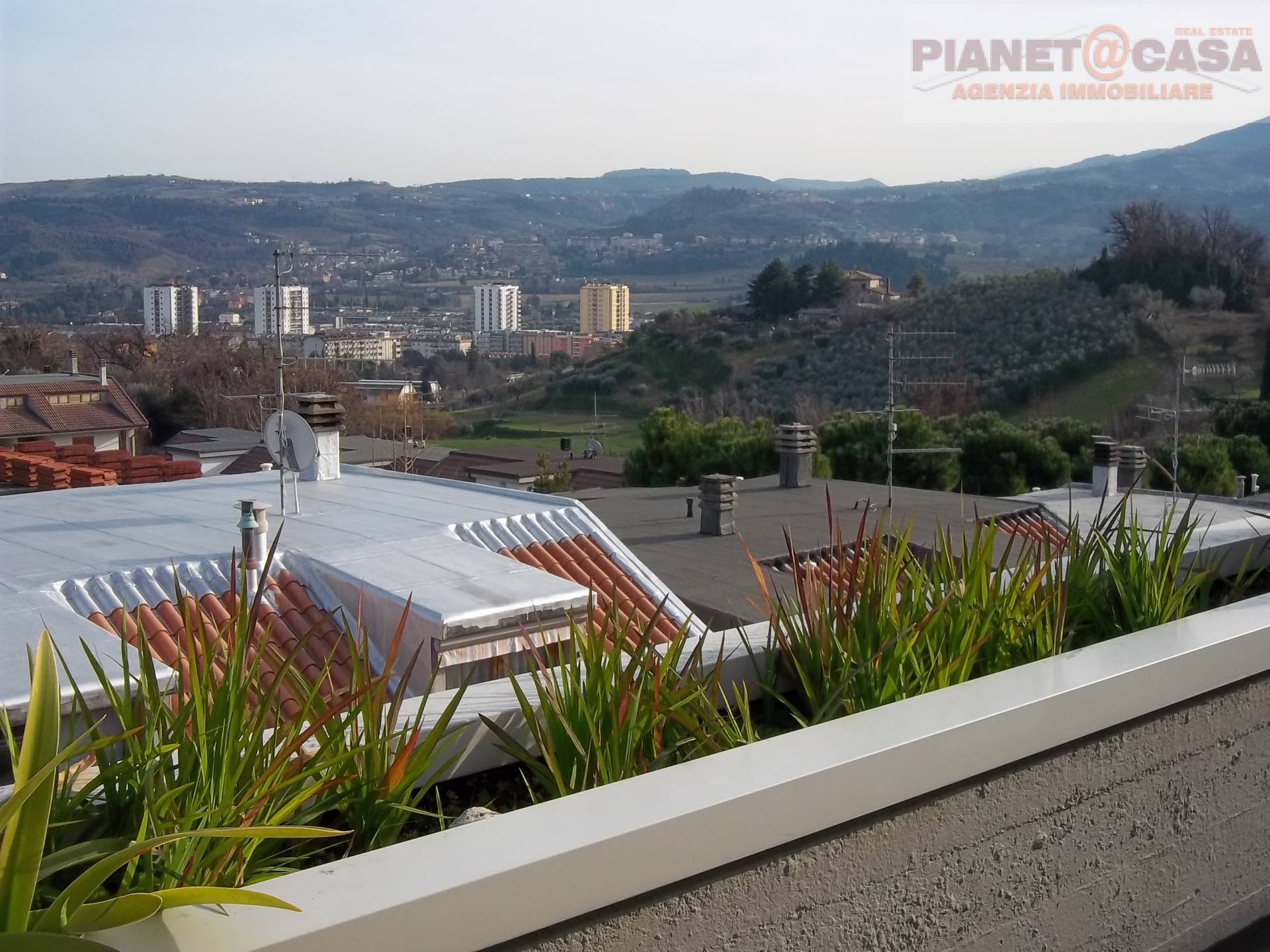  ascoli piceno vendita quart: monticelli pianeta casa