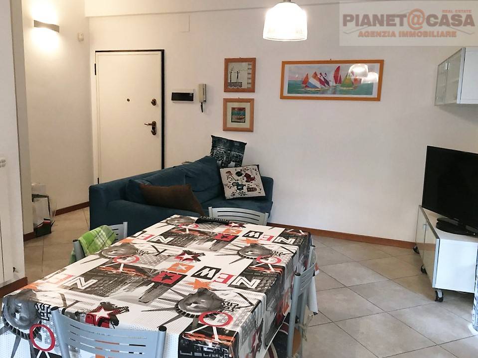 Appartamento SAN BENEDETTO DEL TRONTO vendita  LUNGOMARE NORD  PIANETA CASA