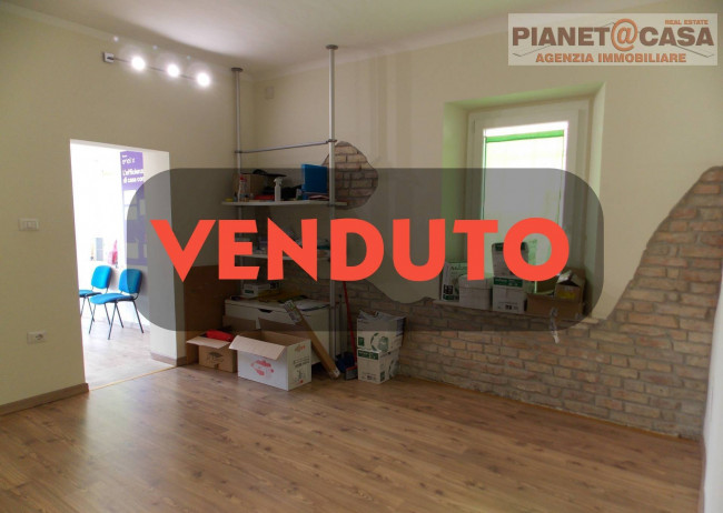 Locale Commerciale / Artigianale in vendita a Spinetoli