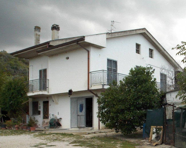 Casa indipendente in vendita a Ancarano