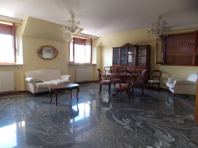 Appartamento in vendita a Colli del Tronto