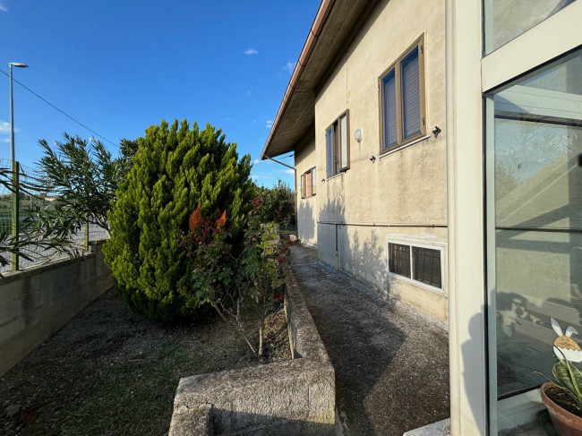 Villa in vendita a Colonnella (TE)